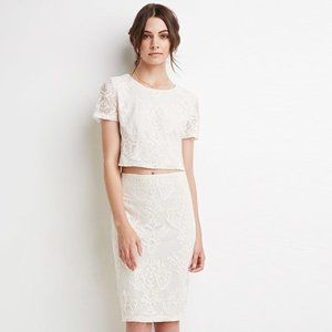 FOREVER 21 Lace Knee length Skirt Sz L Ivory